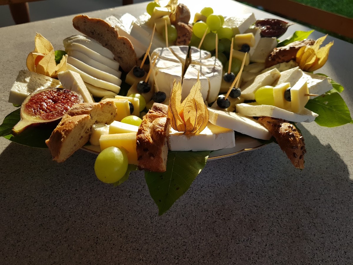 Foto von Aperitive festive Jojo