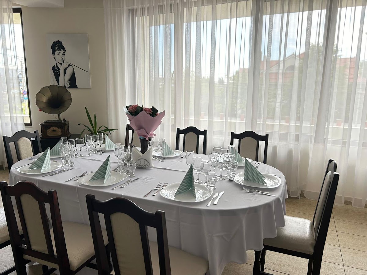 Photo de IRINA RESTAURANT&MORE
