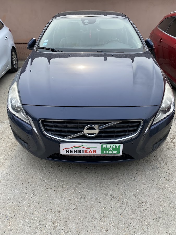 Foto di Inchirieri Auto Rent a car Henrikar