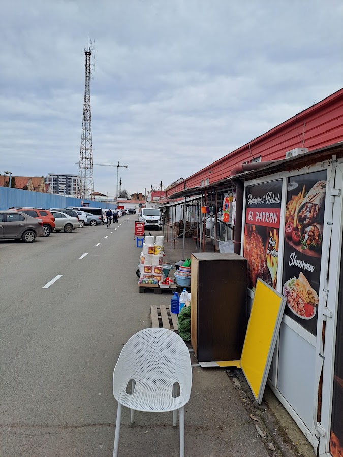Photo de Complex Comercial Jackson Arad