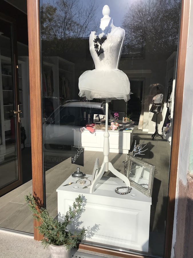 Photo of Angi Store Boutique