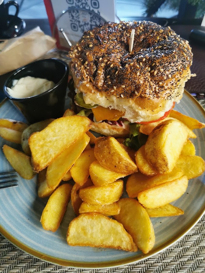 Foto von Maya Bakery & Bistro