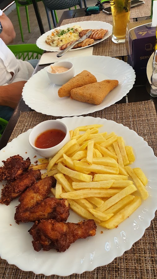 Fotografie de Restaurant Vatra Casei