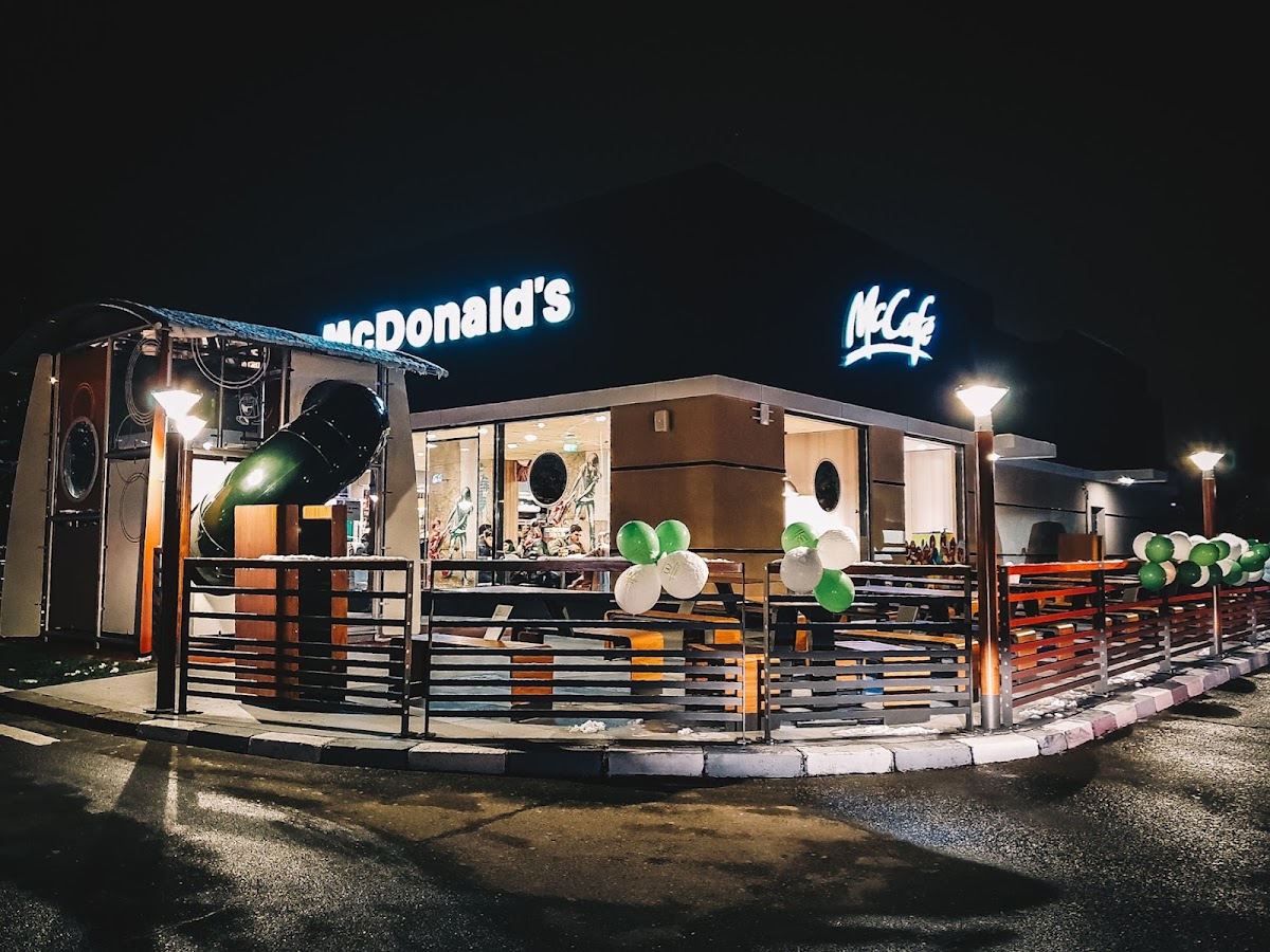 Foto von McDonald's Bacău Mărășești - Drive Thru