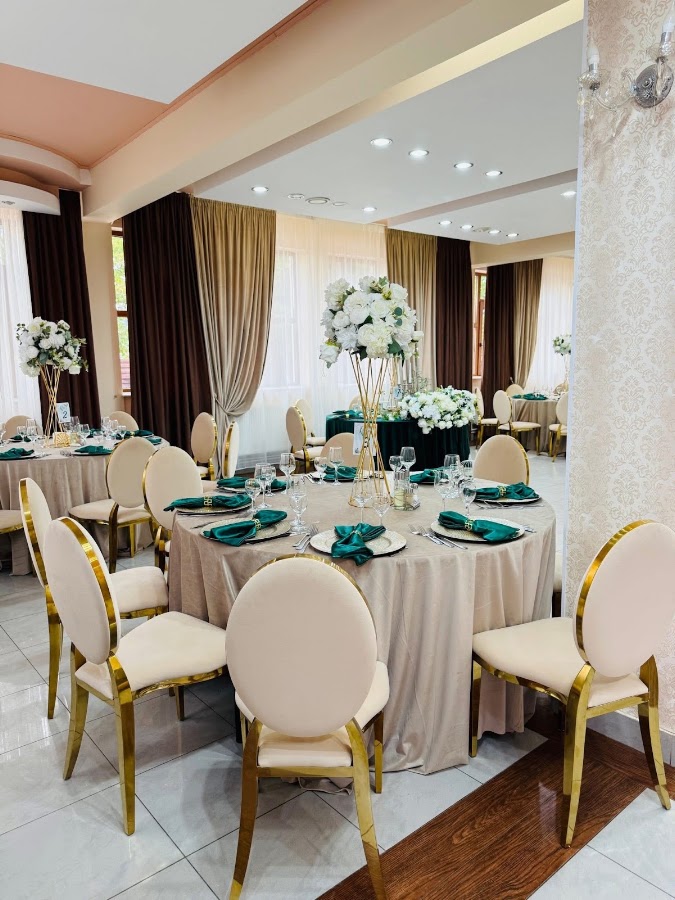 Foto von Curcanul de Aur - Restaurant Evenimente, Nunti,Botezuri Bacau. Meniul Zilei, Livrare Mancare, Catering Bacau