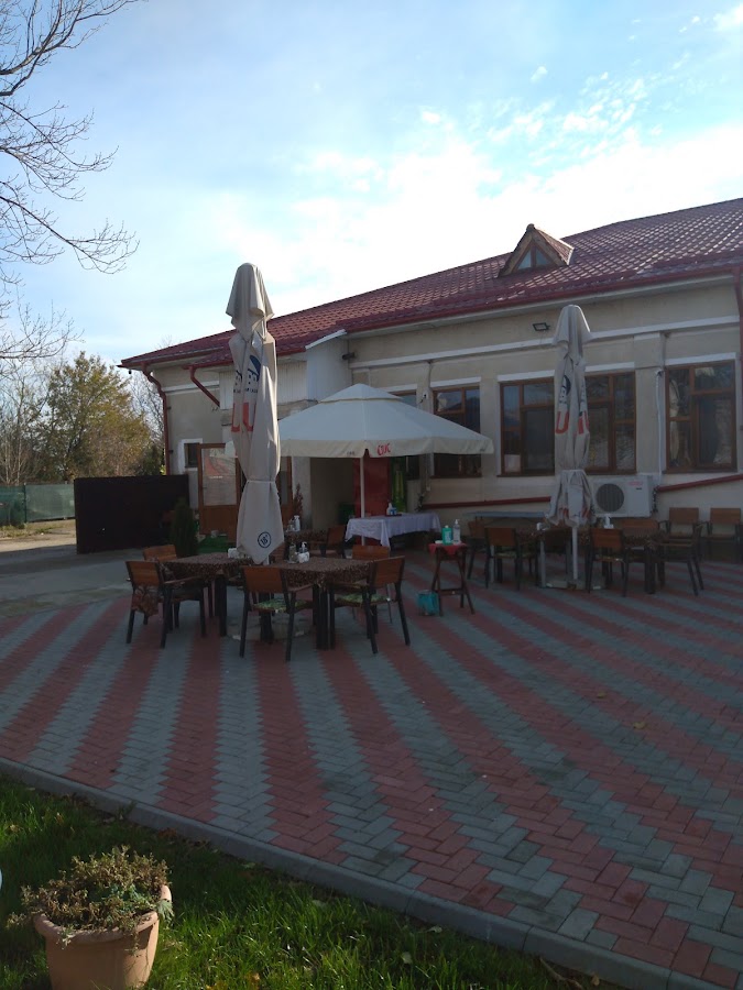 Foto von Curcanul de Aur - Restaurant Evenimente, Nunti,Botezuri Bacau. Meniul Zilei, Livrare Mancare, Catering Bacau