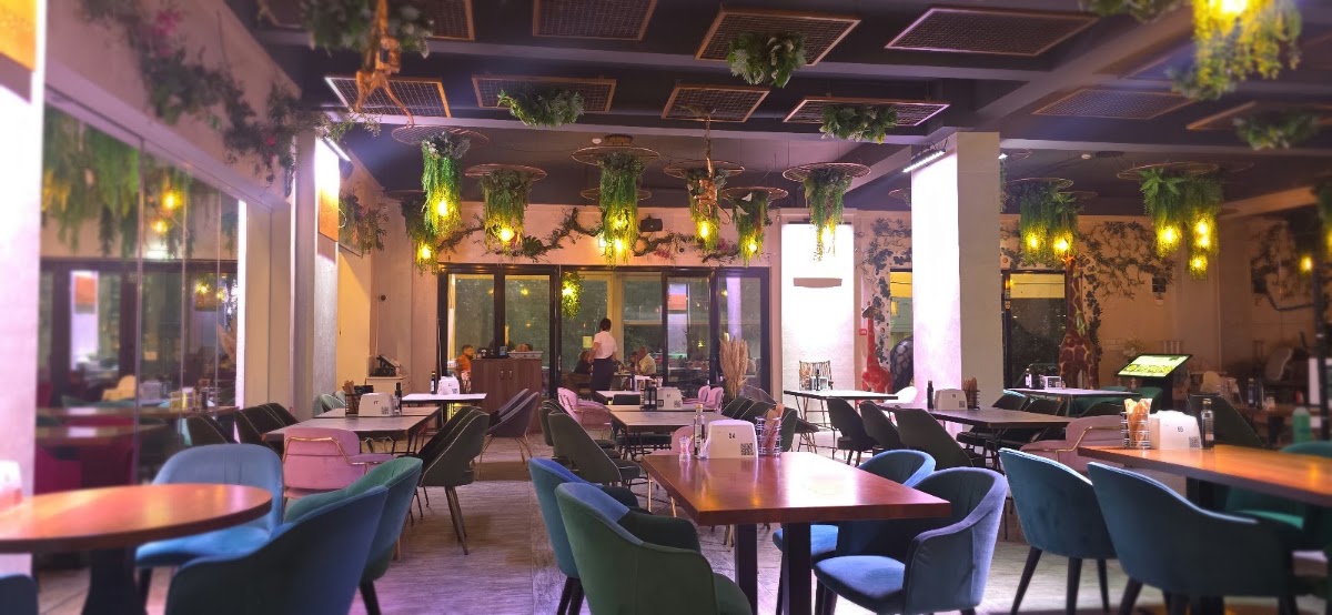 Photo de Taverna Racilor Mamaia Nord