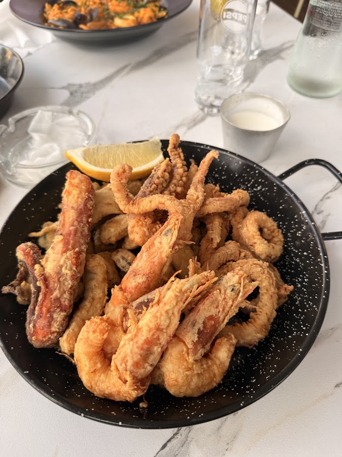 Photo de Taverna Racilor Mamaia Nord