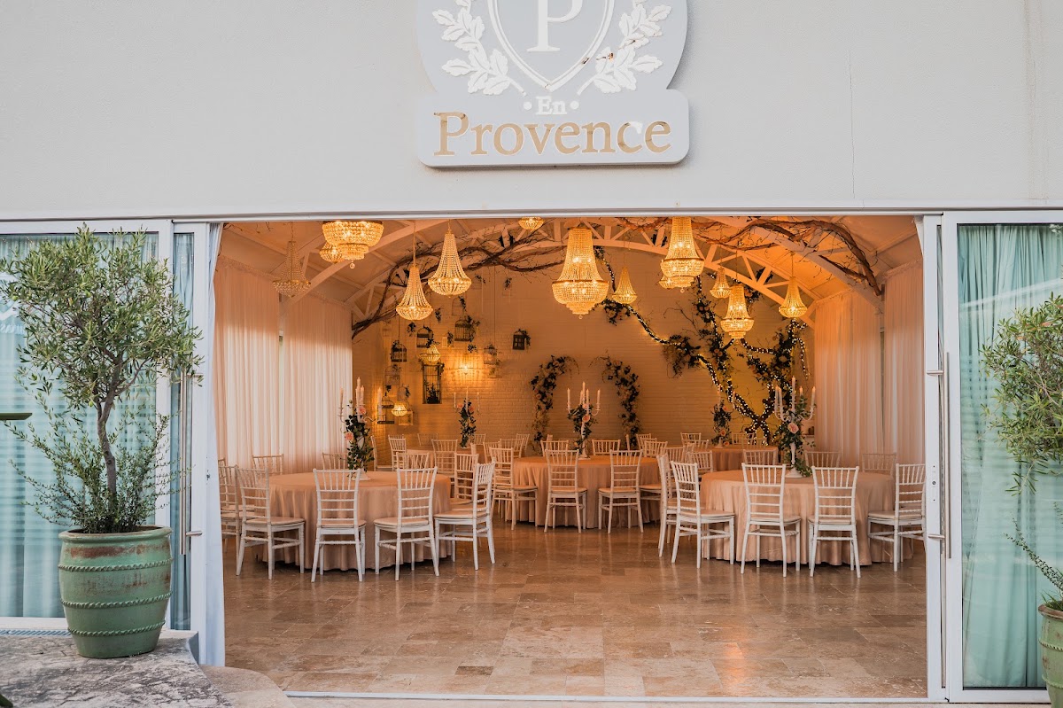 Photo de En Provence Restaurant