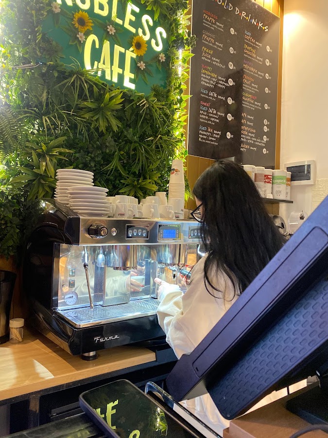 Foto von Nobless Café