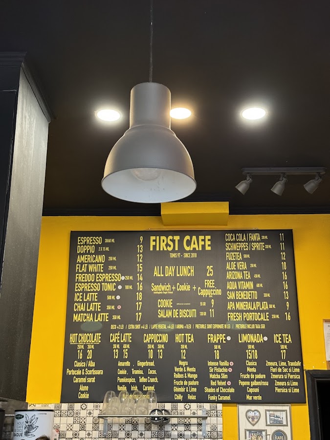Photo de First Cafe
