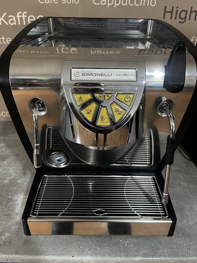 Foto von Reparatii aparate cafea