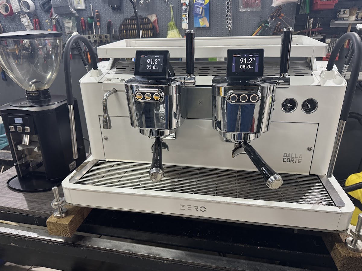 Foto di copertina di Cafe Service - Reparatii Espressoare si Cafetiere