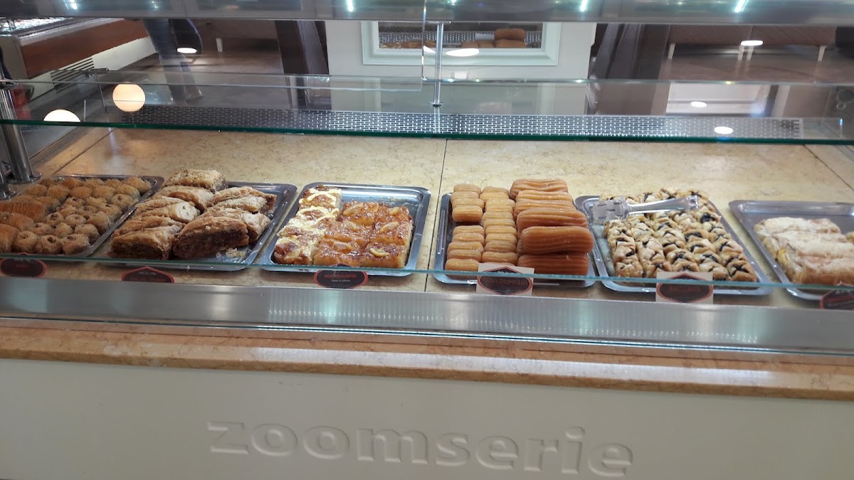 Fotografie de Danelis Coffee & Sweet Bar
