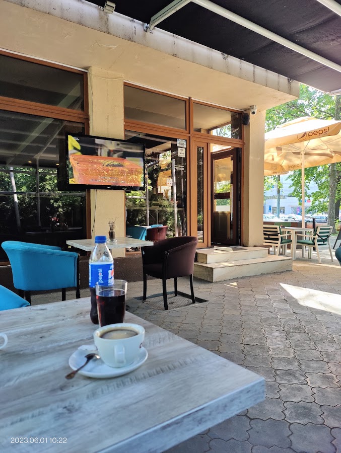 Photo de Café Roma.
