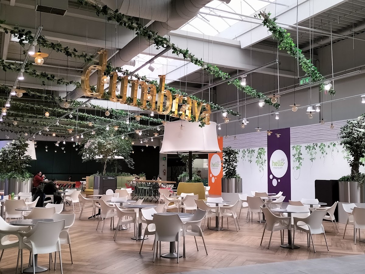 Foto vom Food Court Dumbrava