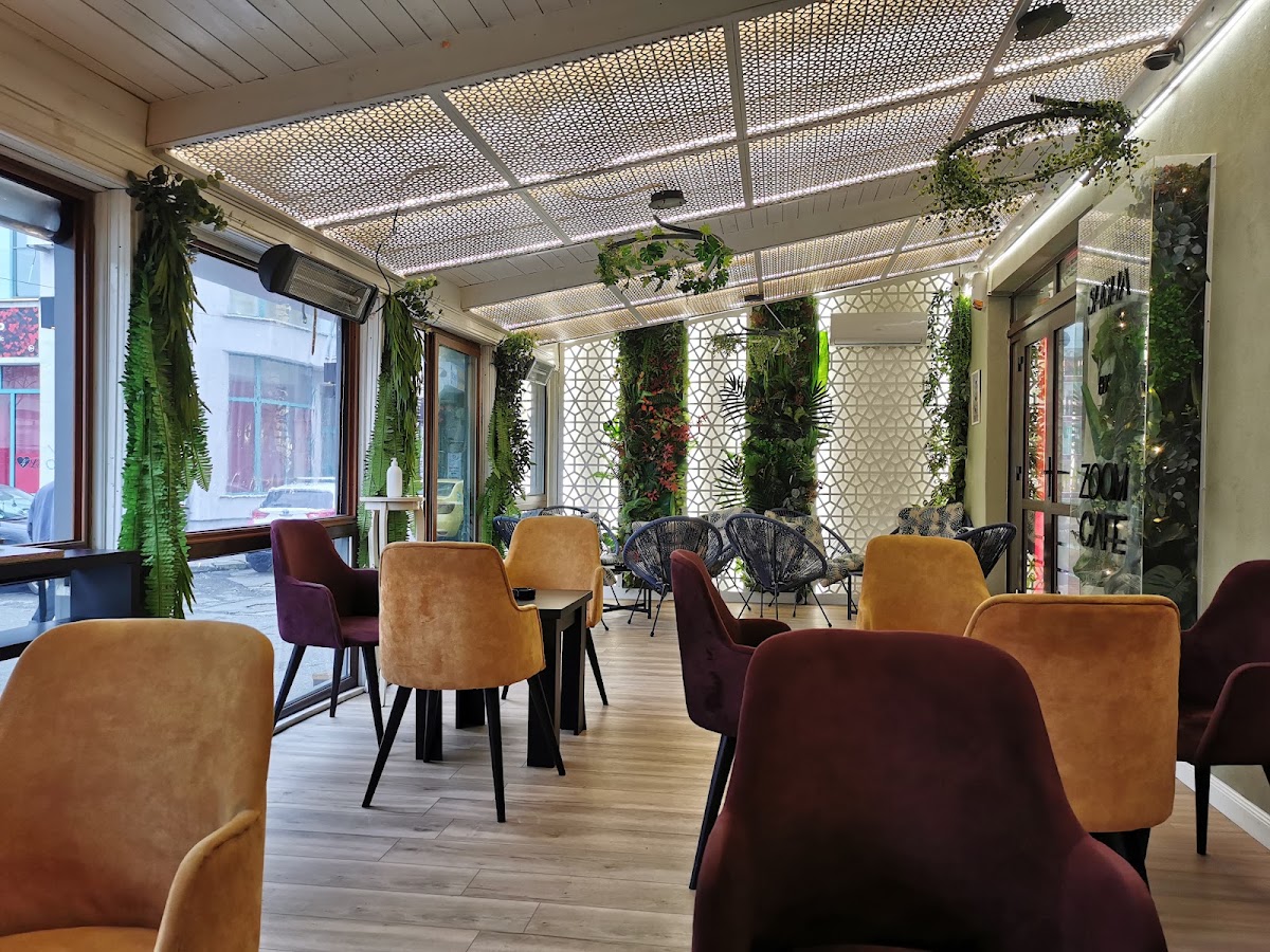 Foto di ZOOM Cafe Bacau