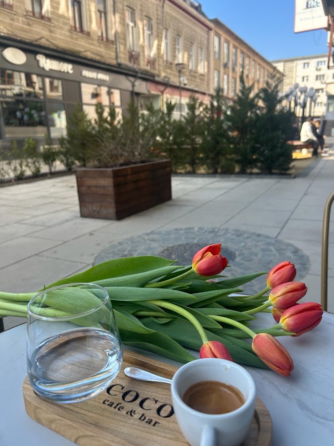 Foto von Coco Cafe & Bar